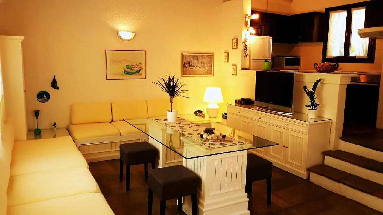 Sani Pool Beach Villa  撒尼海滩